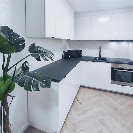 Apartment Alfa Doppelzimmer Teekueche Porsche Bosch L Gemeinschaftsbad Wifi Smarttv L Double With Kitchenette And Shared Bathroom Bs21a9 *